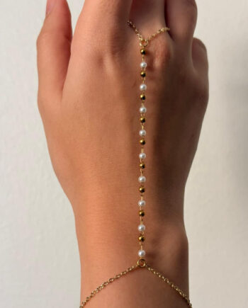 Pearls hand chain