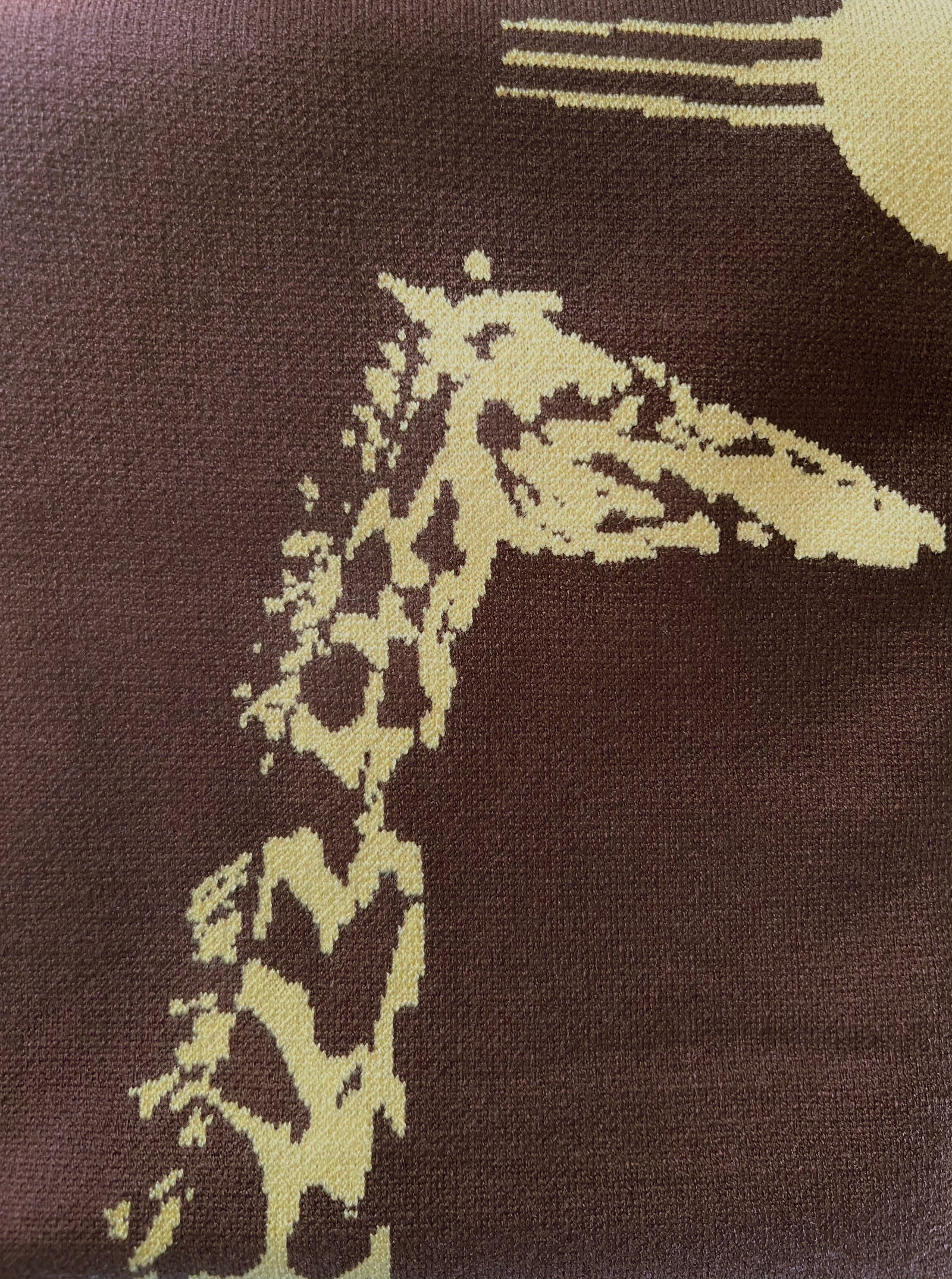 Brown Giraffe Knitted scarves 70 x 180 cm