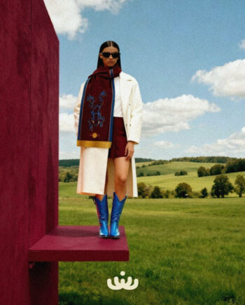 Blue Frog Knitted scarves 70 x 180 cm