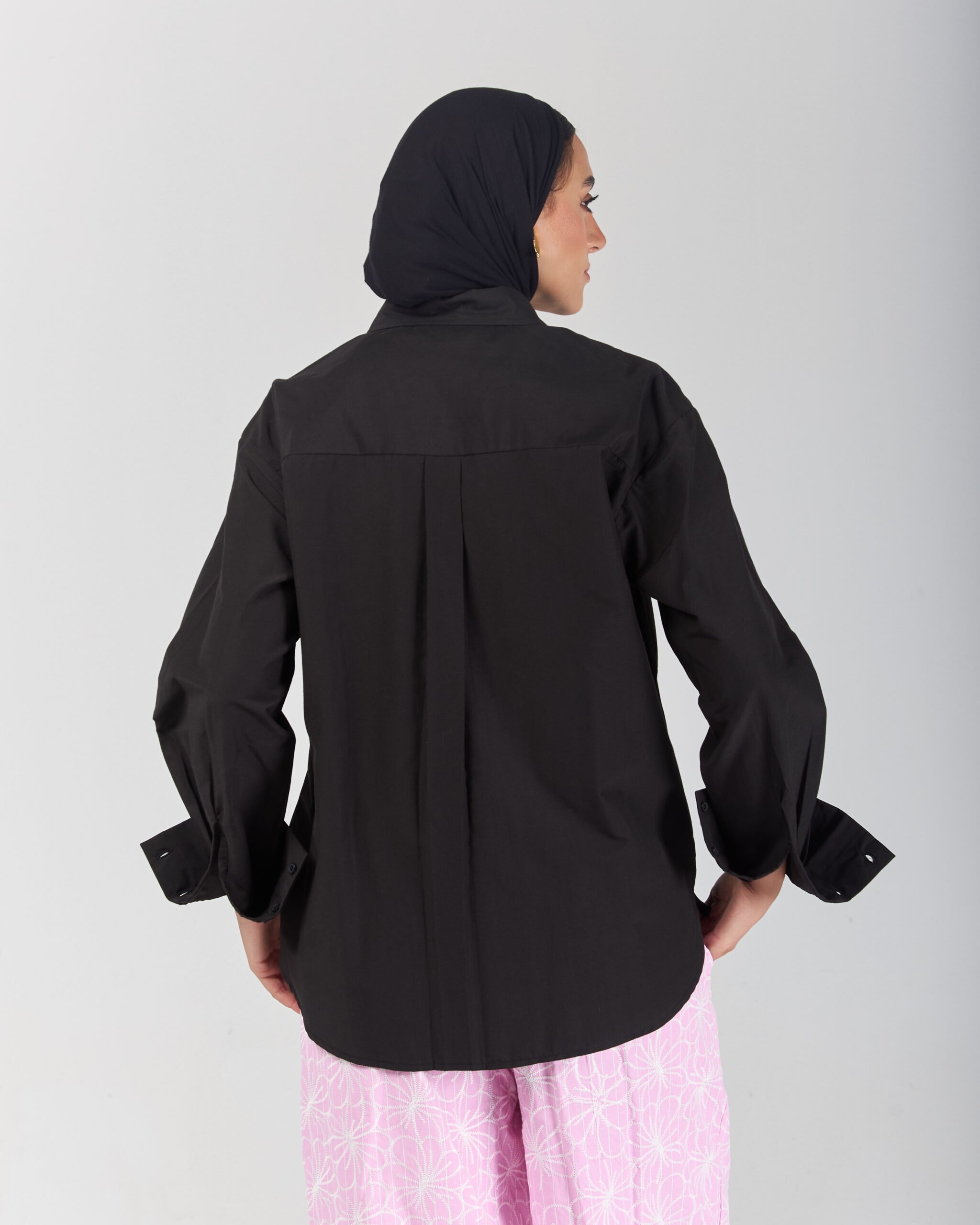 Sabeya - The Basic Shirt